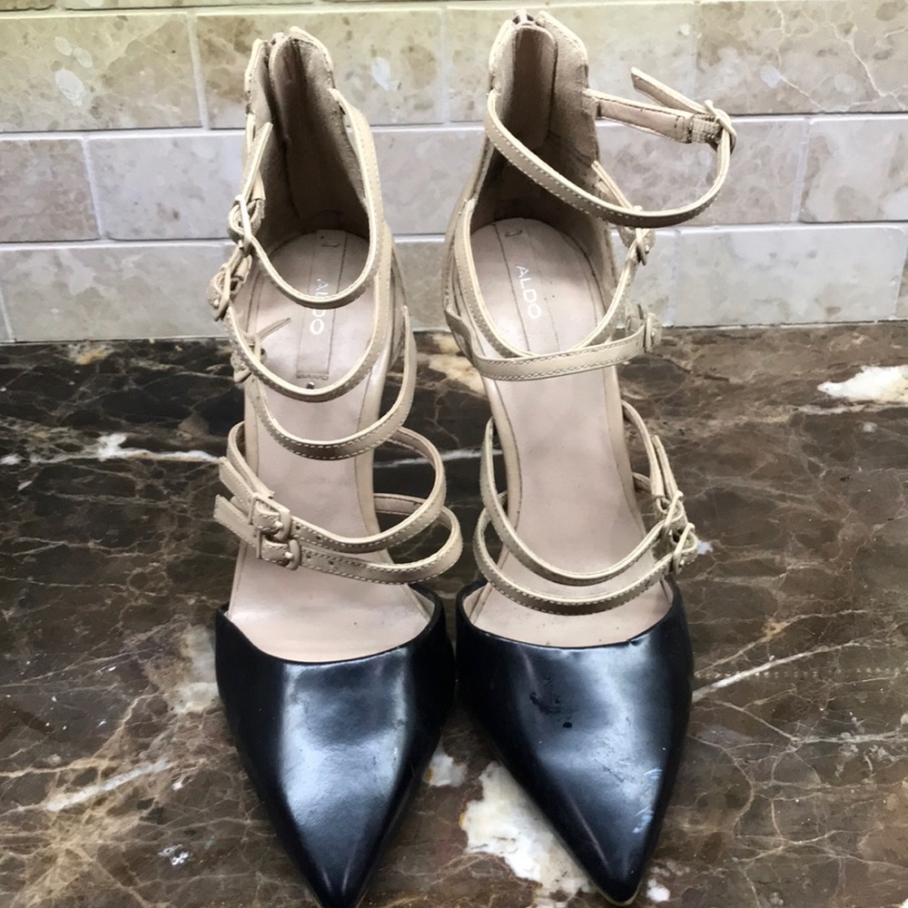 Also strap pumps - Picture 3 of 3